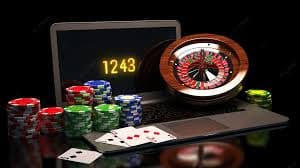 Dashboard pilihan permainan dengan kategori slot, casino, dan olahraga